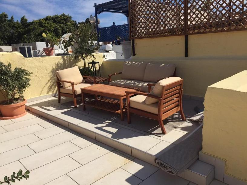 The Knight And The Pomegranate - Luxury Medieval Villa Rhodes City Eksteriør billede