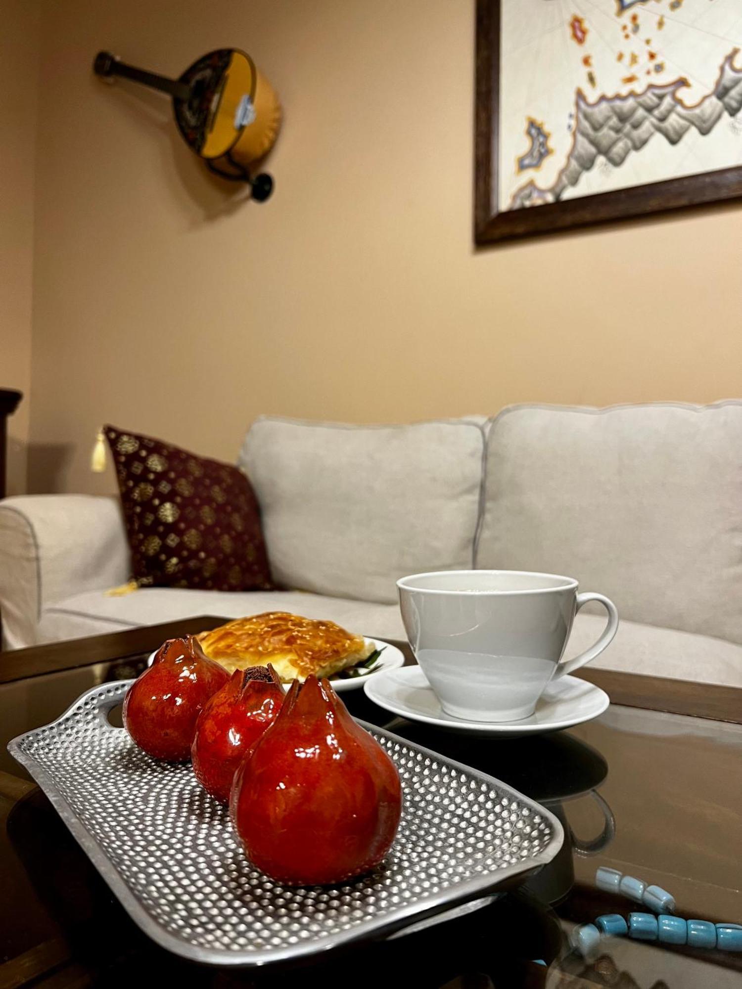 The Knight And The Pomegranate - Luxury Medieval Villa Rhodes City Eksteriør billede
