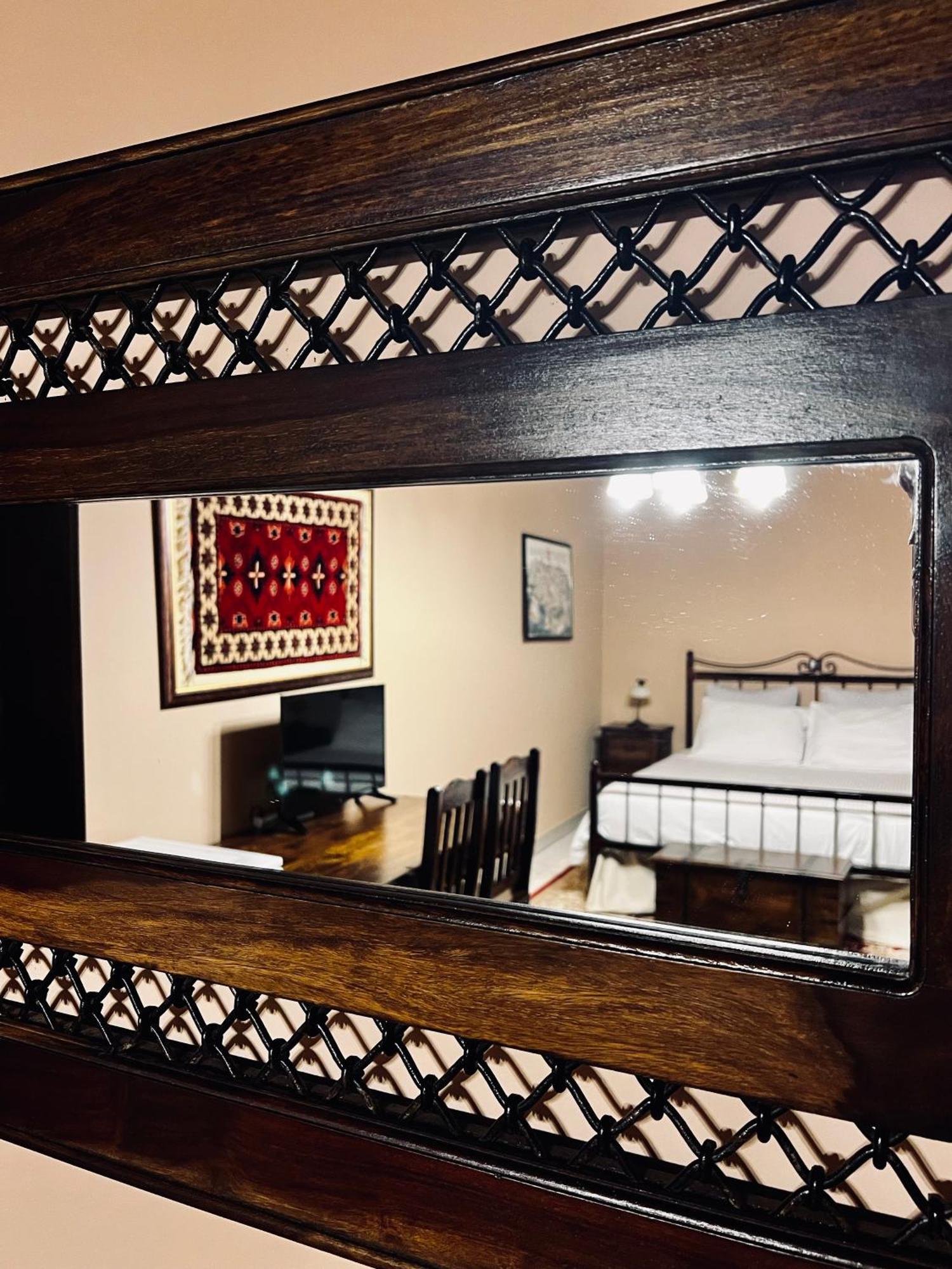 The Knight And The Pomegranate - Luxury Medieval Villa Rhodes City Eksteriør billede